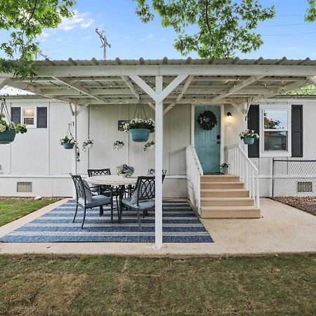Pet-Friendly Lake Dallas Home Near Lewisville Lake エクステリア 写真