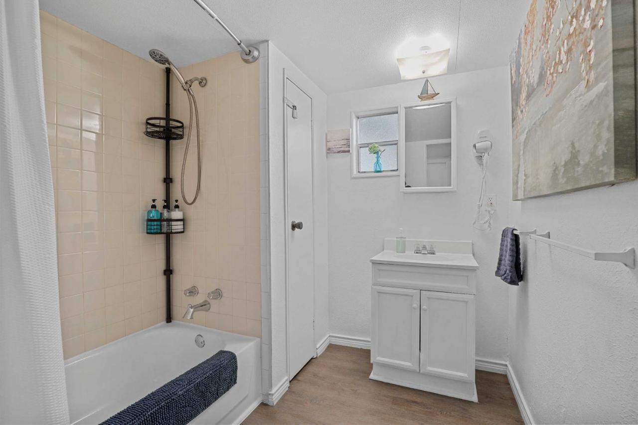 Pet-Friendly Lake Dallas Home Near Lewisville Lake エクステリア 写真